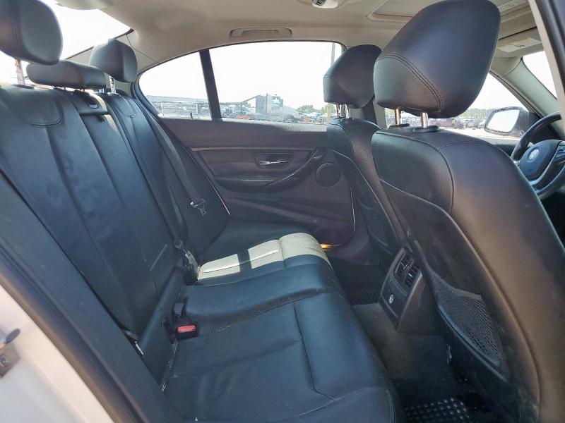 Photo 10 from auction – 2015 BMW 328 I with VIN WBA3A5G55FNP34960