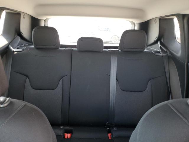 Photo 10 from auction – 2018 JEEP RENEGADE S with VIN ZACCJBAB3JPJ13214
