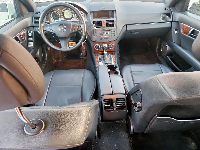 Photo 8 from auction – 2011 MERCEDES-BENZ C 300 with VIN WDDGF5EB0BA444843
