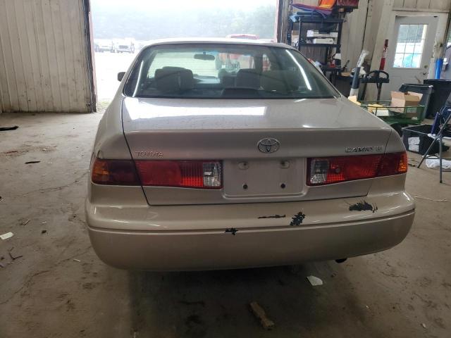 Photo 6 from auction – 2000 TOYOTA CAMRY CE with VIN 4T1BG22K9YU936715