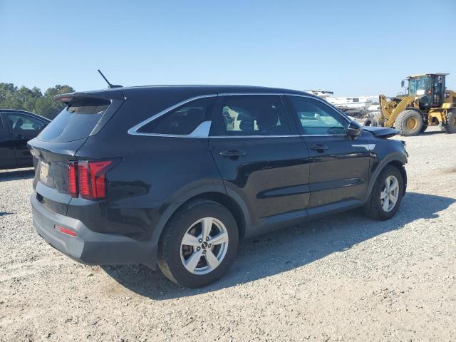Photo 3 from auction – 2023 KIA SORENTO LX with VIN 5XYRG4LC3PG204554