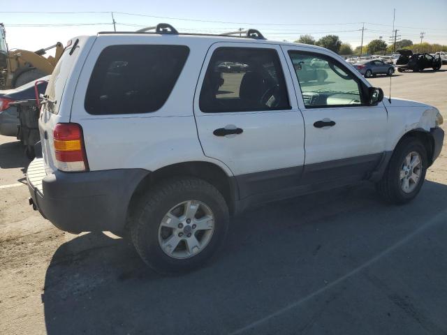 Photo 3 from auction – 2005 FORD ESCAPE XLT with VIN 1FMYU93105KA60805