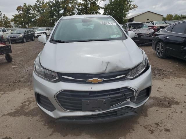 Photo 5 from auction – 2019 CHEVROLET TRAX LS with VIN 3GNCJNSBXKL189839