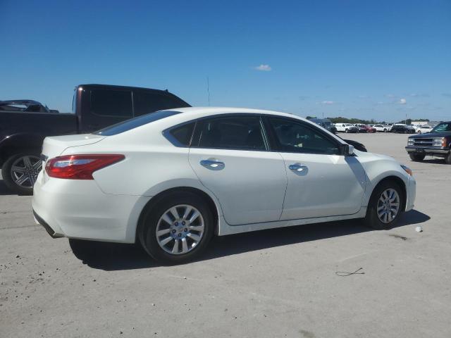 Photo 3 from auction – 2016 NISSAN ALTIMA 2.5 with VIN 1N4AL3AP2GN350080