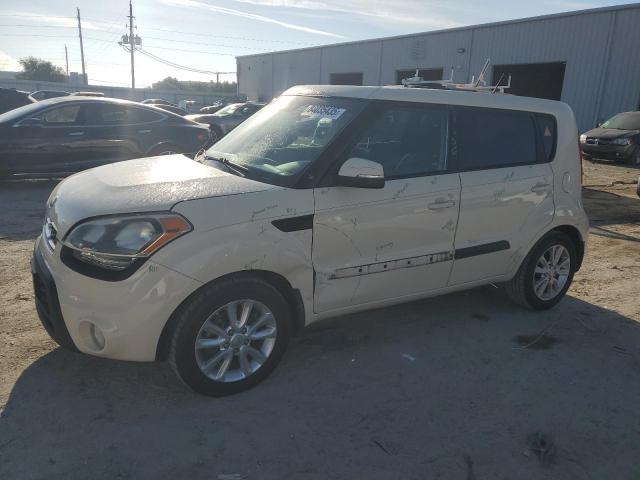 KIA SOUL + 2013 с VIN KNDJT2A69D7543726 - Фото с аукциона