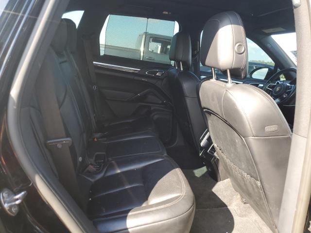 Photo 10 from auction – 2017 PORSCHE CAYENNE with VIN WP1AA2A24HKA82939