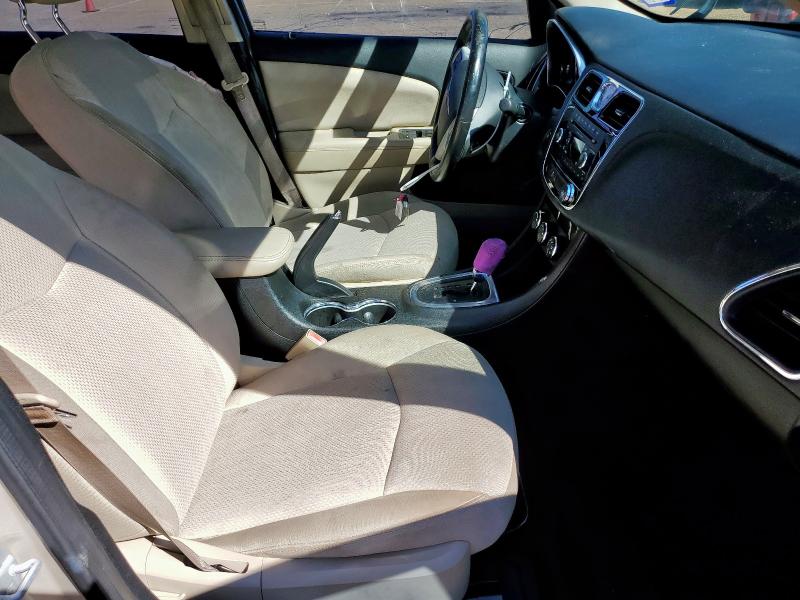 Photo 7 from auction – 2014 CHRYSLER 200 with VIN 1C3CCBBG0EN105498
