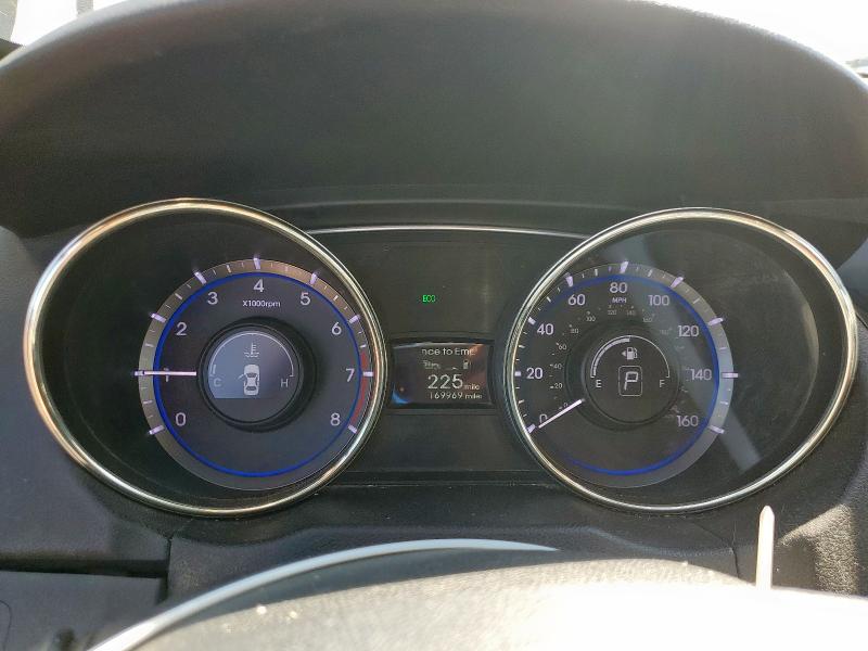 Photo 9 from auction – 2012 HYUNDAI SONATA SE with VIN 5NPEC4AC3CH436927