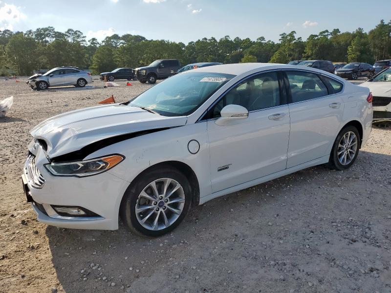FORD FUSION SE 2017 with VIN 3FA6P0PU4HR382887 - Photo from auction