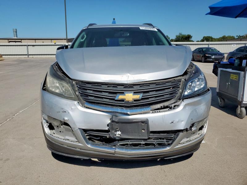Photo 5 from auction – 2017 CHEVROLET TRAVERSE L with VIN 1GNKRFED5HJ349889