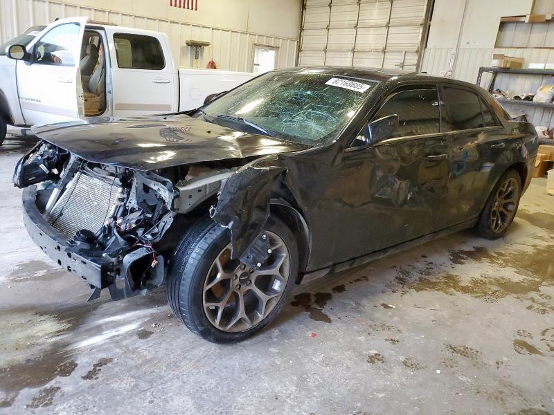 CHRYSLER 300 S 2015 with VIN 2C3CCABG0FH872269 - Photo from auction