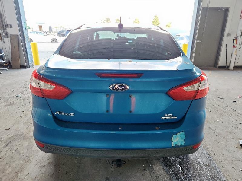 Photo 6 from auction – 2012 FORD FOCUS SEL with VIN 1FAHP3H23CL429700