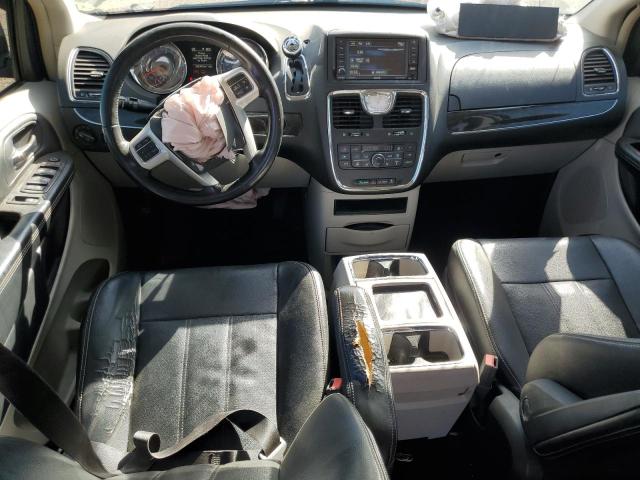 Photo 8 from auction – 2015 CHRYSLER TOWN & COU with VIN 2C4RC1CG9FR674756
