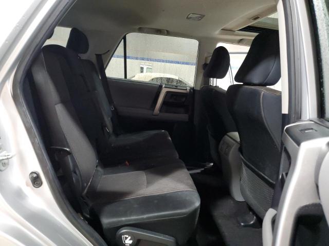 Photo 11 from auction – 2011 TOYOTA 4RUNNER SR5 with VIN JTEBU5JR1B5054660
