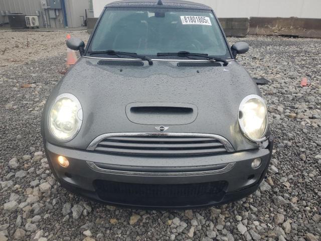Photo 5 from auction – 2005 MINI COOPER S with VIN WMWRH33515TK55994