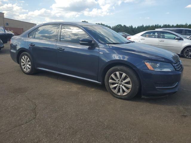 Photo 4 from auction – 2014 VOLKSWAGEN PASSAT S with VIN 1VWAT7A34EC066888