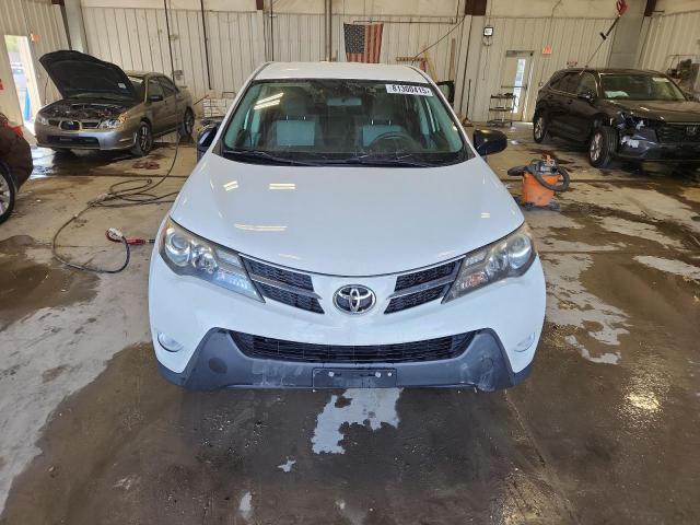 Photo 5 from auction – 2015 TOYOTA RAV4 LE with VIN JTMBFREV3FJ050653