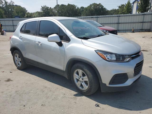 Photo 4 from auction – 2020 CHEVROLET TRAX LS with VIN 3GNCJKSB2LL319810