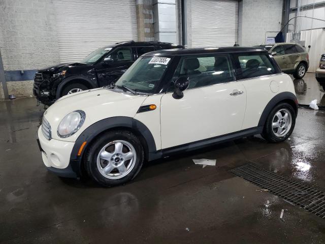 MINI COOPER 2011 with VIN WMWSU3C50BT099519 - Photo from auction