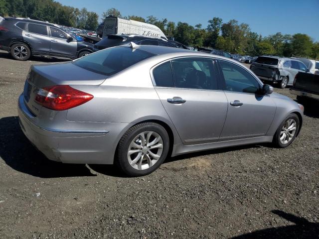 Photo 3 from auction – 2012 HYUNDAI GENESIS 3. with VIN KMHGC4DD4CU177556
