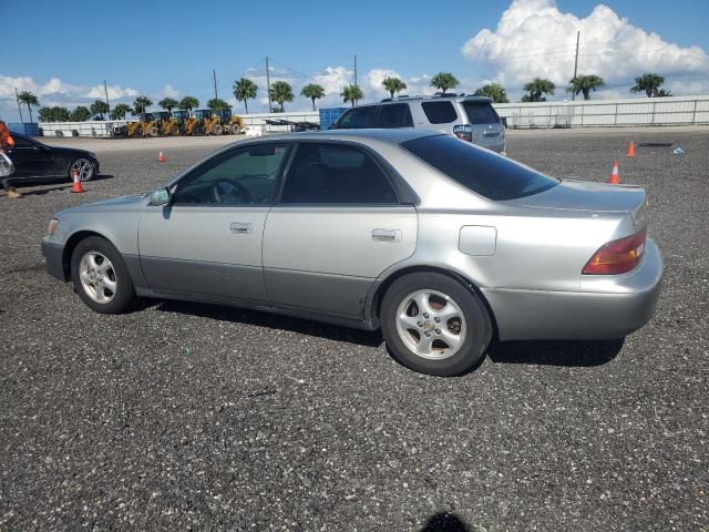 Photo 2 from auction – 1999 LEXUS ES 300 with VIN JT8BF28G0X5065883