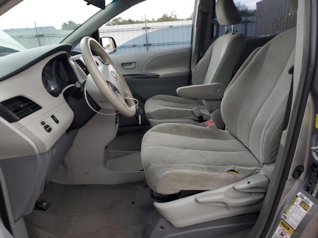 Photo 7 from auction – 2011 TOYOTA SIENA with VIN 5TDZK3DC4BS027807