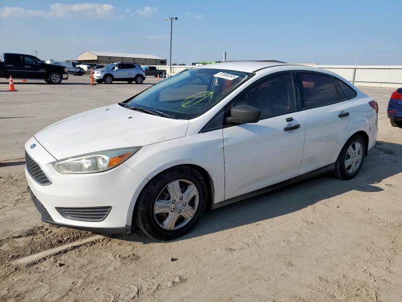 FORD FOCUS S 2016 with VIN 1FADP3E23GL369149 - Photo from auction