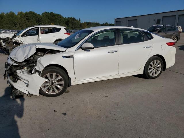 Photo 1 from auction – 2018 KIA OPTIMA LX with VIN 5XXGT4L37JG263265