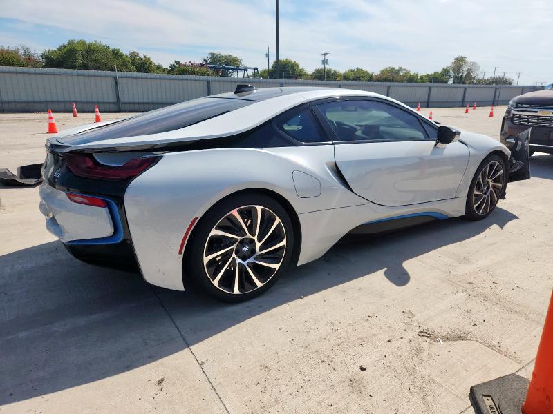 Photo 3 from auction – 2015 BMW I8 with VIN WBY2Z2C56FV391411