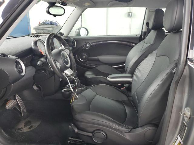 Photo 7 from auction – 2010 MINI COOPER S with VIN WMWMF7C55ATZ73632