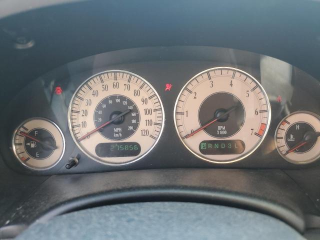 Photo 9 from auction – 2002 CHRYSLER TOWN & COU with VIN 2C8GP64L72R644569