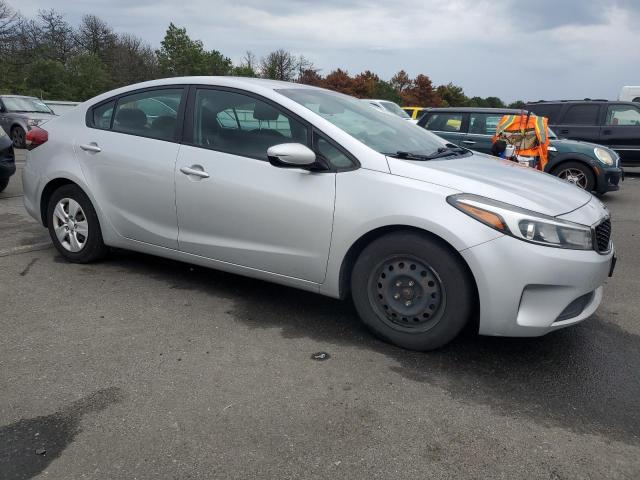 Photo 4 from auction – 2017 KIA FORTE LX with VIN 3KPFL4A72HE109826