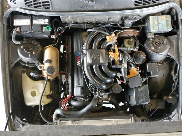 Photo 11 from auction – 1987 BMW 325 I with VIN WBABB1303H1928988