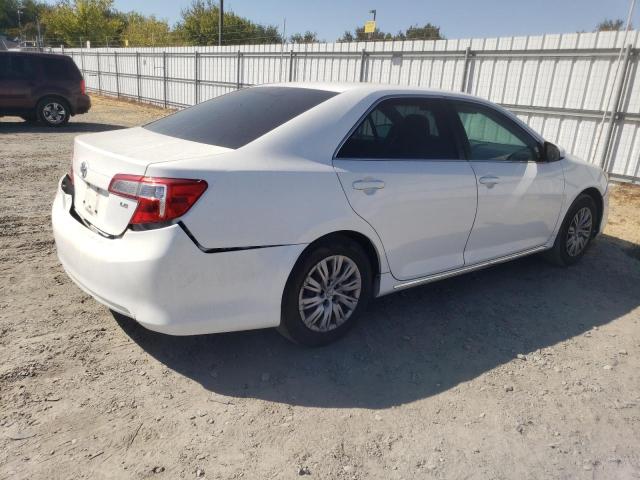 Photo 3 from auction – 2014 TOYOTA CAMRY L with VIN 4T4BF1FK8ER338818