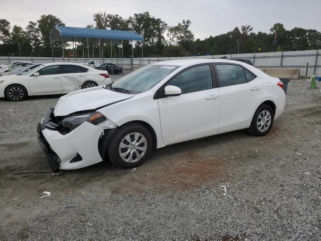 TOYOTA COROLLA L 2018 with VIN 5YFBURHE3JP850410 - Photo from auction
