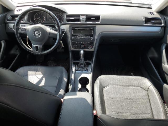 Photo 8 from auction – 2015 VOLKSWAGEN PASSAT S with VIN 1VWAT7A33FC046763