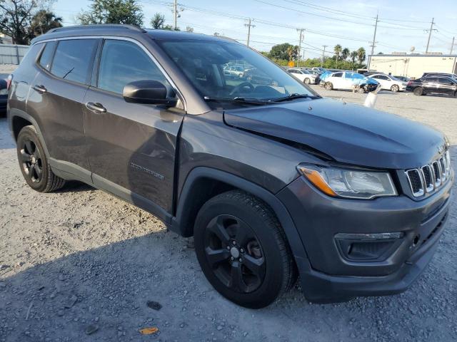 Photo 4 from auction – 2017 JEEP COMPASS LA with VIN 3C4NJCBB1HT694134