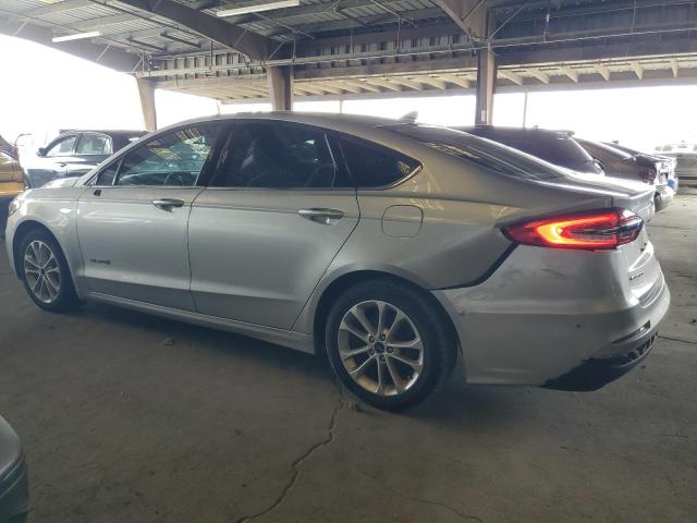 Photo 2 from auction – 2019 FORD FUSION SE with VIN 3FA6P0LU0KR104209