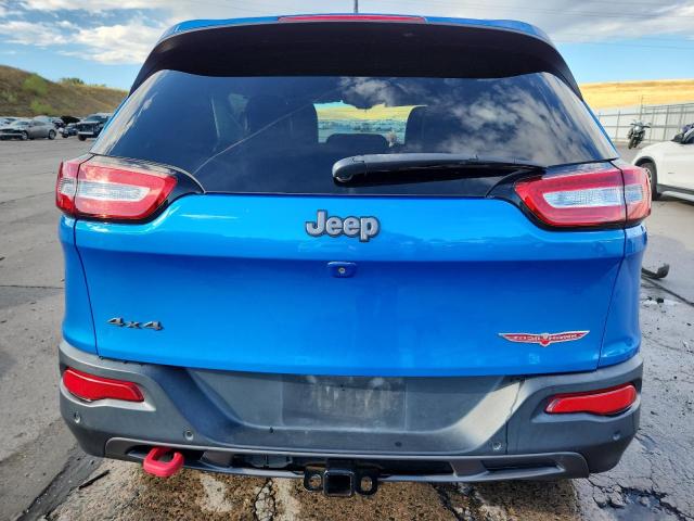 Photo 6 from auction – 2018 JEEP CHEROKEE T with VIN 1C4PJMBX5JD562306