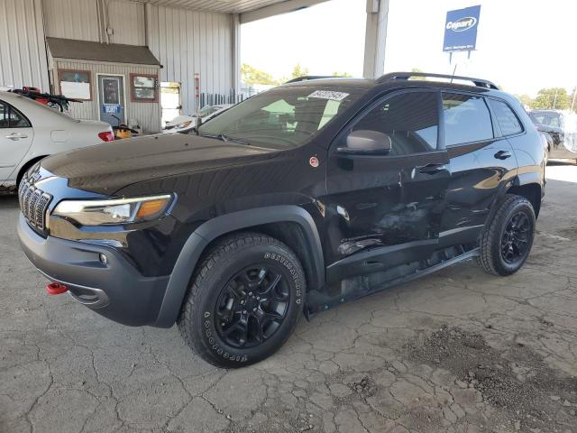 JEEP CHEROKEE T 2019 with VIN 1C4PJMBX3KD401678 - Photo from auction