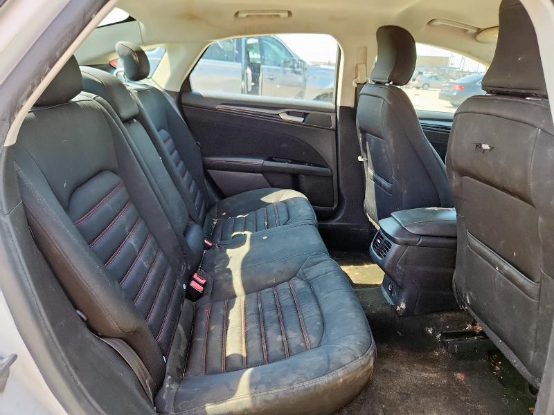 Photo 10 from auction – 2016 FORD FUSION SE with VIN 3FA6P0H72GR155916