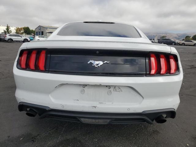 Foto 6 de la subasta – 2018 FORD MUSTANG con VIN 1FA6P8TH2J5129258