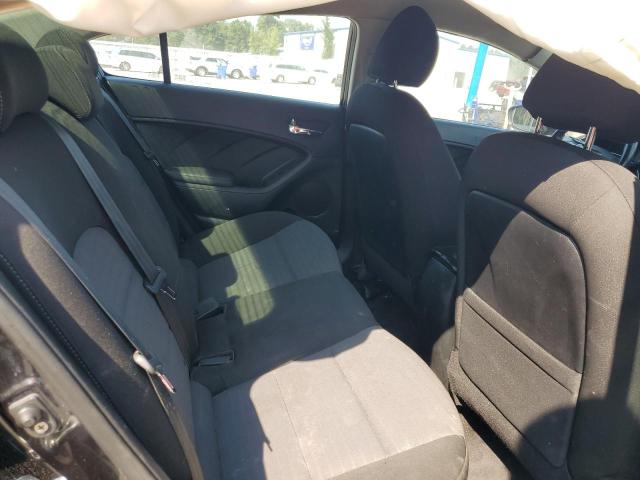 Photo 10 from auction – 2018 KIA FORTE LX with VIN 3KPFL4A77JE249117