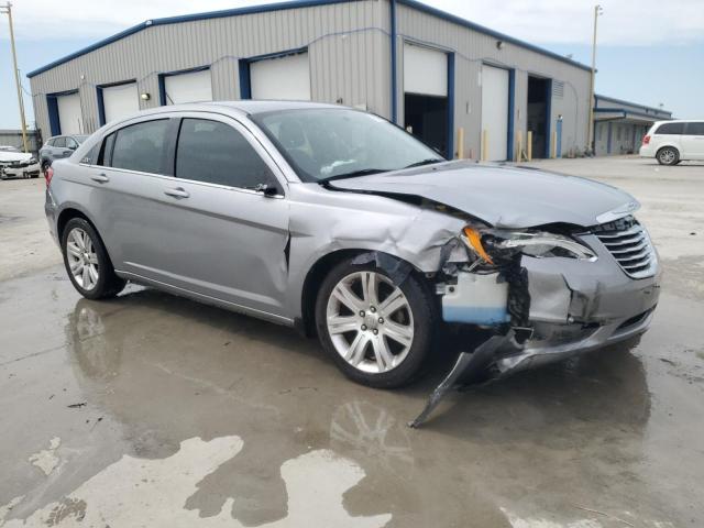 Photo 4 from auction – 2013 CHRYSLER 200 TOURIN with VIN 1C3CCBBB4DN683462