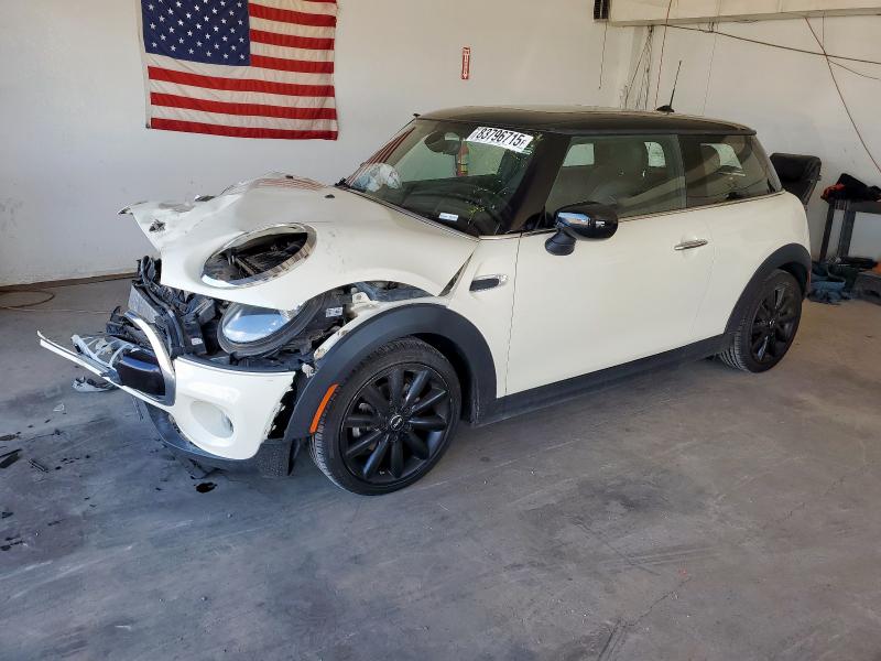 MINI COOPER 2020 with VIN WMWXR3C07L2L98072 - Photo from auction