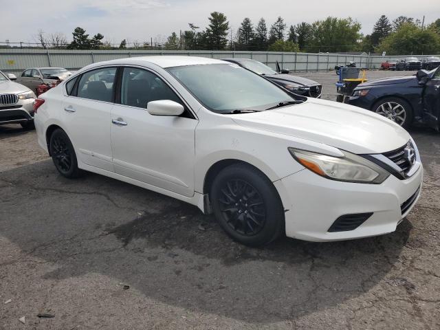 Photo 4 from auction – 2016 NISSAN ALTIMA 2.5 with VIN 1N4AL3AP2GN378588