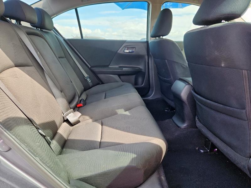 Photo 10 from auction – 2015 HONDA ACCORD with VIN 1HGCR2F30FA093123