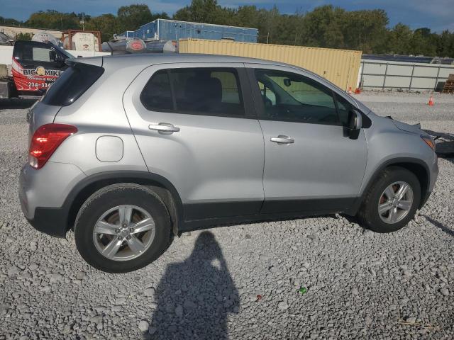 Photo 3 from auction – 2019 CHEVROLET TRAX LS with VIN 3GNCJKSB3KL406405