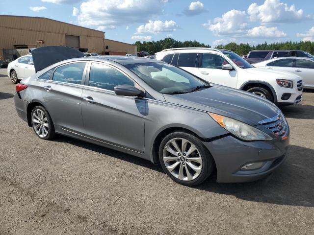 Photo 4 from auction – 2013 HYUNDAI SONATA SE with VIN 5NPEC4AC2DH805875