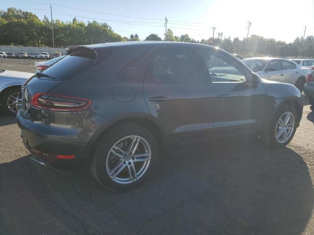 Photo 3 from auction – 2018 PORSCHE MACAN with VIN WP1AA2A55JLB00973